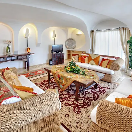 Appartement Presidenziale Poltuquatu Baja Sardinia
